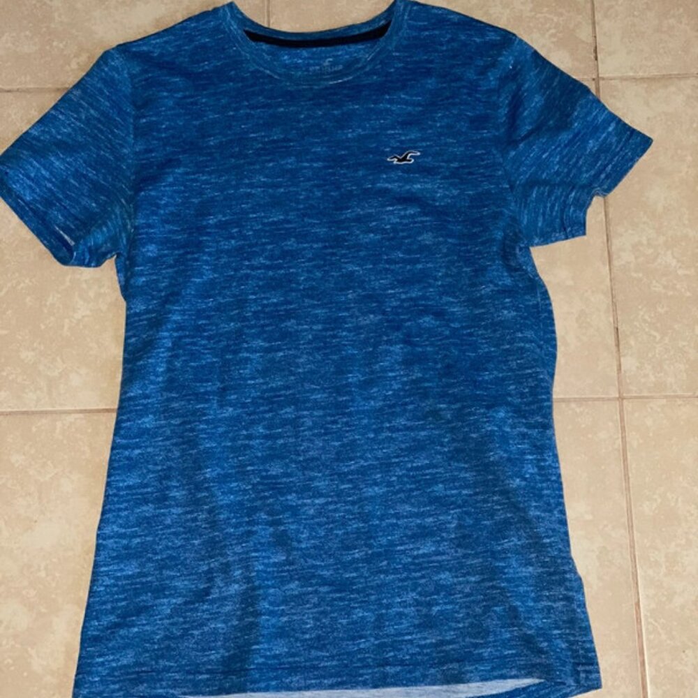 Hollister Men basic Blue T-Shirt Size Small